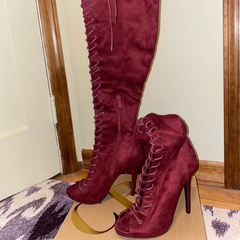 Maroon Heeled Boots Size 8